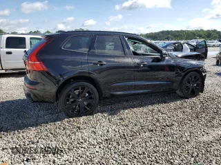 2024 Volvo XC60 Ultimate Black Edition z VIN YV4H60DJ0R1847481, wystawiony jako Copart lot #56729045 z przebiegiem 3 791 mil mil oraz Szkoda całkowita • Salvage title. Historia ofert i sprzedaży dostępna na DreamBid. Obrazek 3.