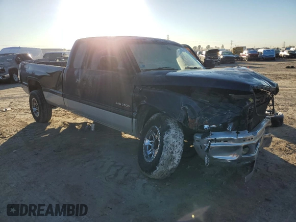 2001 Dodge 2500 z VIN 3B7KC23671G234659, wystawiony jako Copart lot #41780605 z przebiegiem 199 375 mil mil oraz Szkoda całkowita • Salvage title. Historia ofert i sprzedaży dostępna na DreamBid. Obrazek 4.