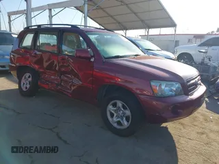 2006 Toyota Highlander with VIN JTEGD21A260137189, listed as a IAAI auction lot 42135018 with 176,760 mi miles and . Bid and sale history available at DreamBid. Image 1.