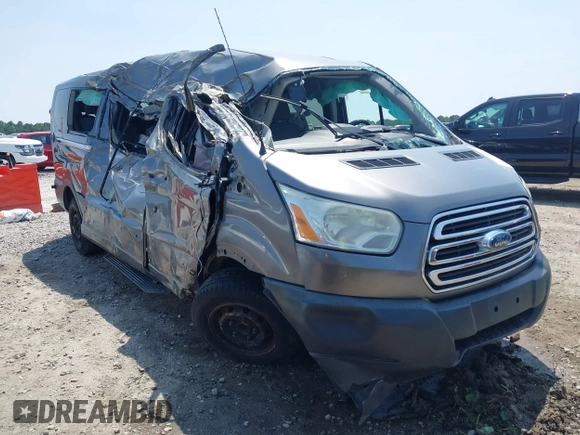 2015 Ford Transit XL z VIN 1FBZX2YM5FKA67328, wystawiony jako IAAI lot #42413489 z przebiegiem 169 375 mil mil oraz . Historia ofert i sprzedaży dostępna na DreamBid. Obrazek 1.