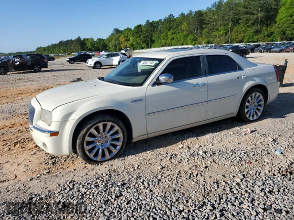 2009 Chrysler 300 with VIN 2C3LA63T59H583018, listed as a Copart auction lot 52827155 with 207,021 mi miles and Clean Title. Bid and sale history available at carsss.com. Image 1.