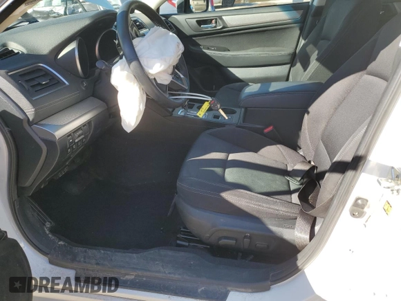 2018 Subaru Legacy Premium with VIN 4S3BNAF61J3029289, listed as a Copart auction lot 44007403 with 86,782 mi miles. Bid and sale history available at carsss.com. Image 7.