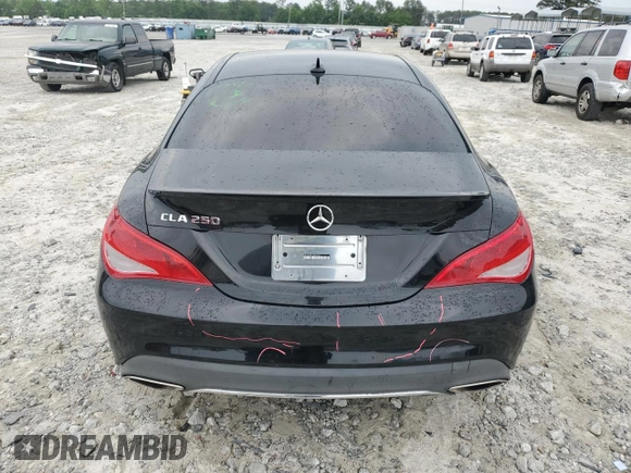 2018 Mercedes-Benz CLA 250 z VIN WDDSJ4EB1JN557324, wystawiony jako Copart lot #55088825 z przebiegiem 86 786 mil mil oraz Szkoda całkowita • Salvage title. Historia ofert i sprzedaży dostępna na DreamBid. Obrazek 6.
