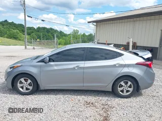 2015 Hyundai Elantra SE с VIN 5NPDH4AE0FH569843, выставлен на аукционе IAAI как лот 42265391 с пробегом 170 571 миль миль и . История ставок и продаж доступна на DreamBid. Изображение 14.