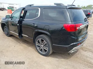 2017 GMC Acadia Denali z VIN 1GKKNXLS1HZ326675, wystawiony jako IAAI lot #42425835 z przebiegiem 74 576 mil mil oraz . Historia ofert i sprzedaży dostępna na DreamBid. Obrazek 3.