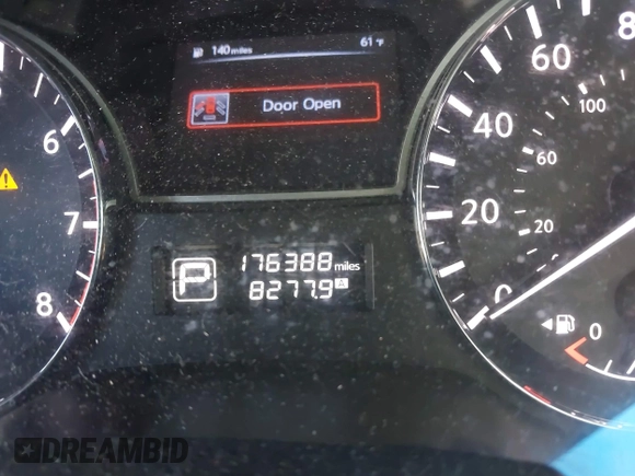2014 Nissan Altima SL with VIN 1N4AL3AP3EN355012, listed as a IAAI auction lot 42020298 with 176,388 mi miles and . Bid and sale history available at DreamBid. Image 7.