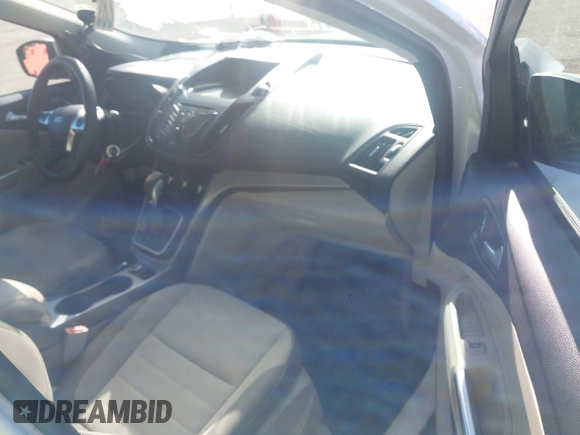 2013 Ford Escape SE с VIN 1FMCU0GX3DUA30530, выставлен на аукционе IAAI как лот 40820332 с пробегом 157 350 миль миль и . История ставок и продаж доступна на DreamBid. Изображение 5.