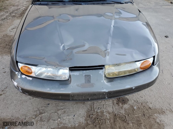 2000 Saturn SL with VIN 1G8ZJ5274YZ256204, listed as a Copart auction lot 79502124 with 190,120 mi miles and Salvage Title. Bid and sale history available at carsss.com. Image 11.
