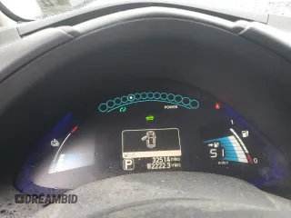 2017 Nissan LEAF SL with VIN 1N4BZ0CP1HC302498, listed as a Copart auction lot 81596034 with 32,514 mi miles and Salvage Title. Bid and sale history available at carsss.com. Image 9.