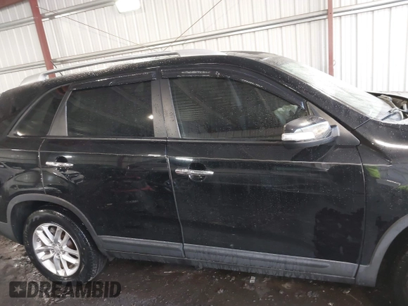 2014 Kia Sorento LX with VIN 5XYKT4A73EG471273, listed as a IAAI auction lot 41838577 with 102,760 mi miles and . Bid and sale history available at carsss.com. Image 14.