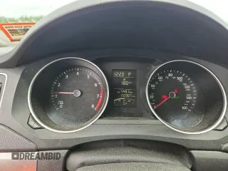 2015 Volkswagen Jetta SE с VIN 3VWD17AJ6FM247590, выставлен на аукционе Copart как лот 63110385 с пробегом 193 987 миль миль и Чистый • Clean title. История ставок и продаж доступна на DreamBid. Изображение 9.