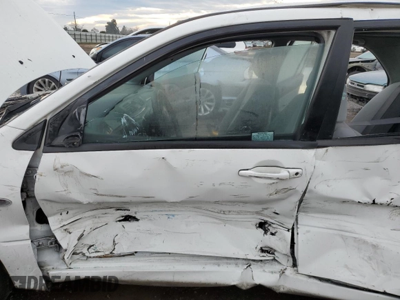 2005 Mitsubishi Lancer ES with VIN JA3AJ26E95U050815, listed as a Copart auction lot 38111064 with 172,061 mi miles and Salvage title. Bid and sale history available at DreamBid. Image 7.