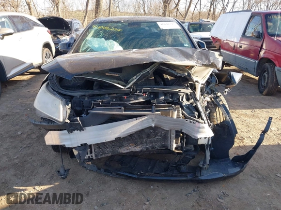 2013 Buick LaCrosse Leather z VIN 1G4GC5E33DF193863, wystawiony jako IAAI lot #41846295 z przebiegiem 206 425 mil mil oraz . Historia ofert i sprzedaży dostępna na DreamBid. Obrazek 12.