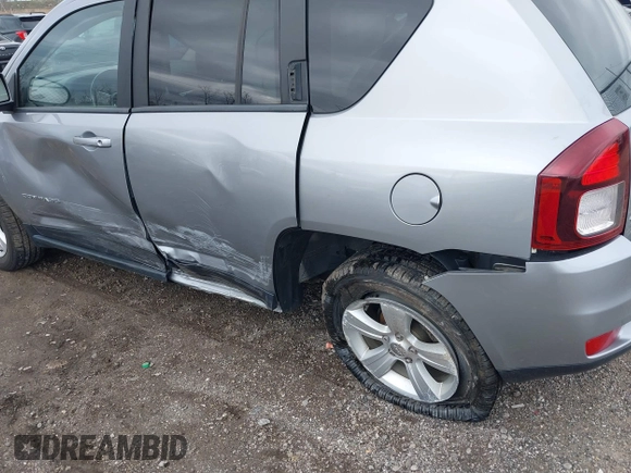 2017 Jeep Compass High Altitude with VIN 1C4NJDEB1HD204718, listed as a IAAI auction lot 41830922 with 101,164 mi miles and . Bid and sale history available at carsss.com. Image 6.