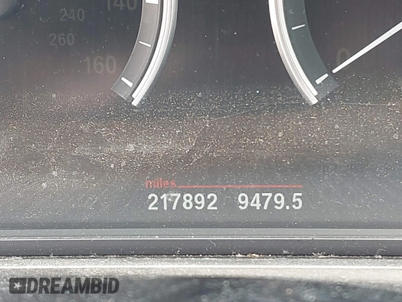 2015 BMW 5 Series 535d xDrive with VIN WBAFV3C50FD686804, listed as a IAAI auction lot 42402814 with 217,892 mi miles and . Bid and sale history available at DreamBid. Image 14.