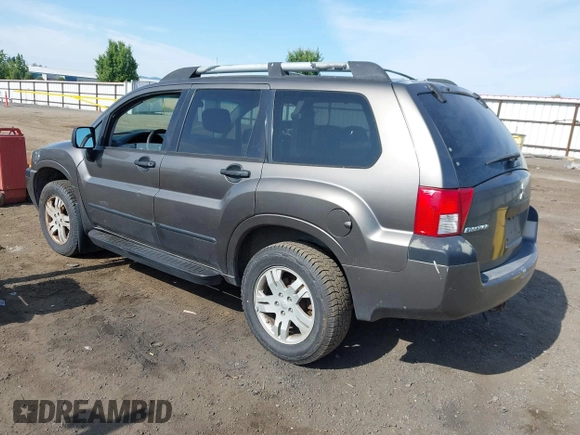 2005 Mitsubishi Endeavor LS with VIN 4A4MN21S75E007593, listed as a IAAI auction lot 42489979 with 198,294 mi miles and . Bid and sale history available at DreamBid. Image 3.