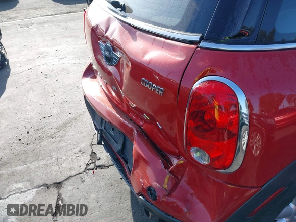 2015 MINI Countryman z VIN WMWZB3C51FWR44130, wystawiony jako IAAI lot #42218448 z przebiegiem 148 409 mil mil oraz . Historia ofert i sprzedaży dostępna na DreamBid. Obrazek 12.