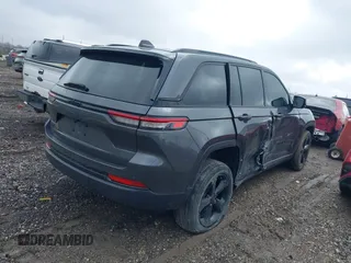 2023 Jeep Grand Cherokee Altitude с VIN 1C4RJHAG2P8701245, выставлен на аукционе IAAI как лот 41679077 с пробегом 29 262 миль миль и . История ставок и продаж доступна на DreamBid. Изображение 4.