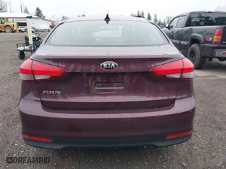 2018 Kia Forte LX with VIN 3KPFK4A79JE273759, listed as a IAAI auction lot 41915216 with 1 mi miles. Bid and sale history available at carsss.com. Image 16.