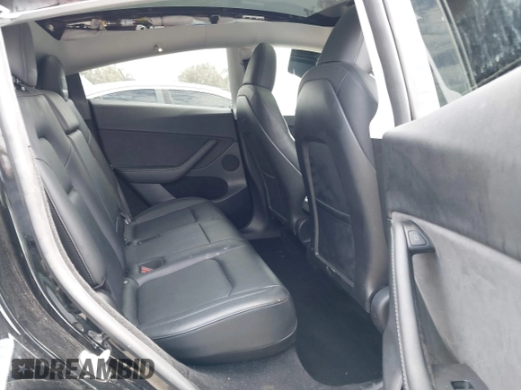2023 Tesla Model Y Long Range z VIN 7SAYGDEE2PF863200, wystawiony jako IAAI lot #41805168 z przebiegiem 25 480 mil mil oraz . Historia ofert i sprzedaży dostępna na DreamBid. Obrazek 8.