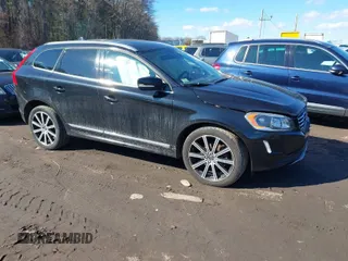 2017 Volvo XC60 Inscription z VIN YV449MRU8H2217507, wystawiony jako IAAI lot #41671143 z przebiegiem 106 748 mil mil oraz . Historia ofert i sprzedaży dostępna na DreamBid. Obrazek 1.