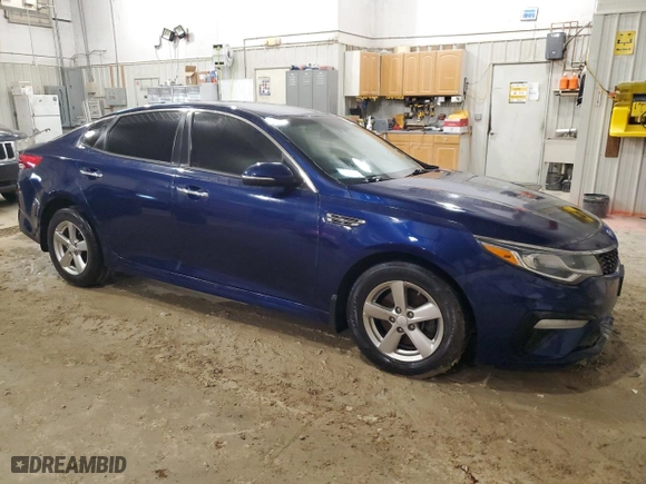 2020 Kia Optima LX with VIN 5XXGT4L32LG421823, listed as a Copart auction lot 48239045 with 110,071 mi miles and Clean Title. Bid and sale history available at carsss.com. Image 4.