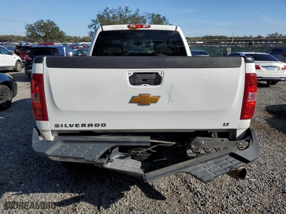 2014 Chevrolet Silverado 2500HD LT with VIN 1GC1KXE88EF135835, listed as a Copart auction lot 45956375 with 116,686 mi miles and Non Repairable. Bid and sale history available at carsss.com. Image 6.