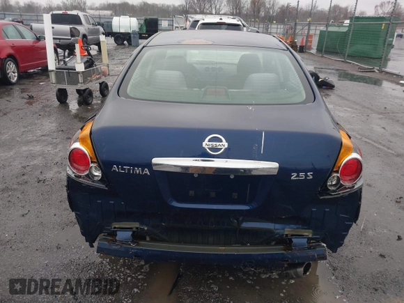 2012 Nissan Altima 2.5 S with VIN 1N4AL2AP5CC239250, listed as a IAAI auction lot 41554436 with 131,122 mi miles. Bid and sale history available at carsss.com. Image 6.