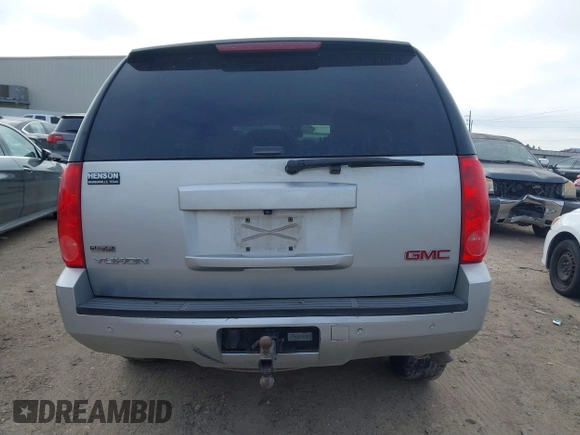 2011 GMC Yukon SLT with VIN 1GKS1CE01BR150895, listed as a IAAI auction lot 41183340 with 1 mi miles. Bid and sale history available at carsss.com. Image 16.