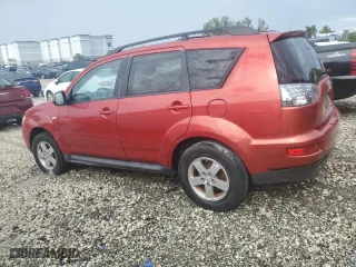 2010 Mitsubishi Outlander ES with VIN JA4AS2AW5AZ017218, listed as a Copart auction lot 51685015 with 92,286 mi miles and Salvage Title. Bid and sale history available at carsss.com. Image 2.