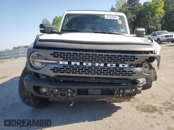 2023 Ford Bronco с VIN 1FMEE5DPXPLB63867, выставлен на аукционе Copart как лот 53782605 с пробегом 46 858 миль миль и Списание • Salvage title. История ставок и продаж доступна на DreamBid. Изображение 5.