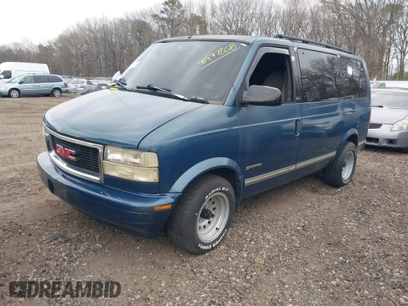 1998 GMC Safari with VIN 1GKDM19W2WB504540, listed as a IAAI auction lot 41977868 with Not Provided miles. Bid and sale history available at carsss.com. Image 2.
