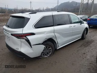 2023 Toyota Sienna XLE с VIN 5TDJRKEC7PS157721, выставлен на аукционе IAAI как лот 41687181 с пробегом 30 351 миль миль и . История ставок и продаж доступна на DreamBid. Изображение 4.