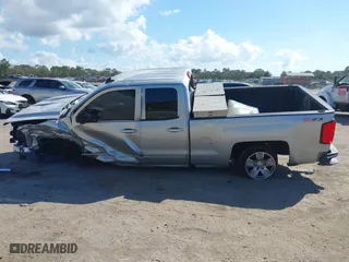 2018 Chevrolet Silverado 1500 LT with VIN 1GCVKREH5JZ299310, listed as a IAAI auction lot 41561453 with 1 mi miles. Bid and sale history available at carsss.com. Image 15.