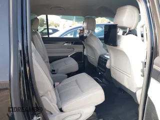 2023 Jeep Wagoneer Series II with VIN 1C4SJSBP7PS552833, listed as a IAAI auction lot 42323132 with 16,665 mi miles and . Bid and sale history available at DreamBid. Image 8.