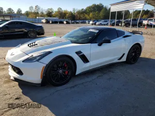 2018 Chevrolet Corvette Z06 2LZ with VIN 1G1YS2D68J5601645, listed as a Copart auction lot 82143484 with 30,178 mi miles and Salvage Title. Bid and sale history available at carsss.com. Image 1.