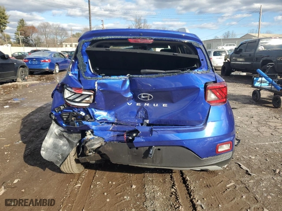 2024 Hyundai Venue Limited with VIN KMHRC8A34RU341523, listed as a Copart auction lot 85797484 with 7,808 mi miles and Salvage Title. Bid and sale history available at carsss.com. Image 6.