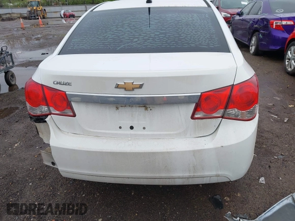 2014 Chevrolet Cruze LS with VIN 1G1PA5SH0E7145168, listed as a IAAI auction lot 41957410 with 151,422 mi miles and . Bid and sale history available at DreamBid. Image 17.