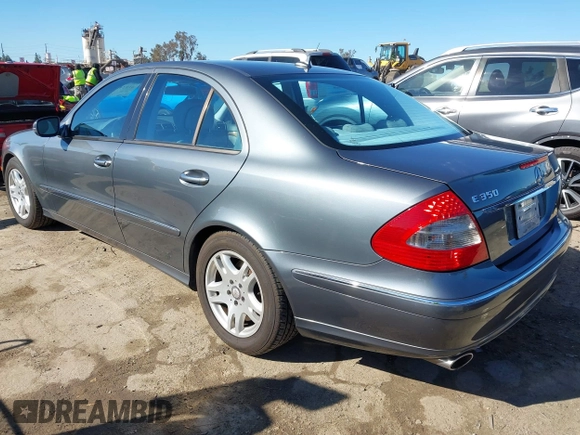 2008 Mercedes-Benz E-Class Luxury 3.5L with VIN WDBUF56X48B332250, listed as a IAAI auction lot 41824221 with 108,956 mi miles. Bid and sale history available at carsss.com. Image 3.