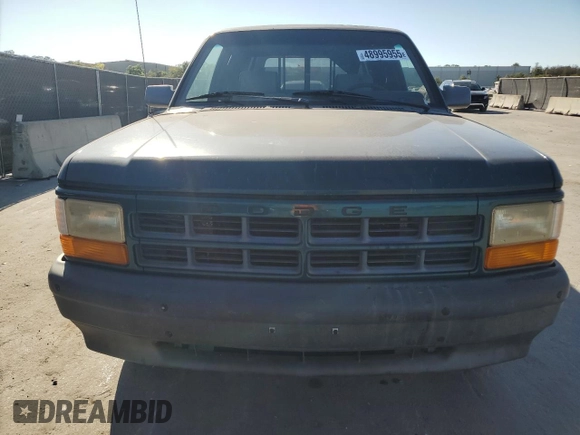1993 Dodge Dakota with VIN 1B7FL23X8PS292033, listed as a Copart auction lot 48995955 with 103,197 mi miles and Clean Title. Bid and sale history available at DreamBid. Image 5.