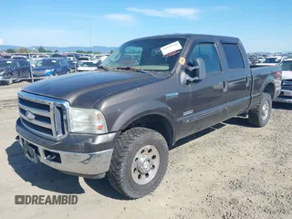 2006 Ford F-250 XL z VIN 1FTSW21P16ED75714, wystawiony jako IAAI lot #42029148 z przebiegiem Nie podano mil oraz . Historia ofert i sprzedaży dostępna na DreamBid. Obrazek 20.