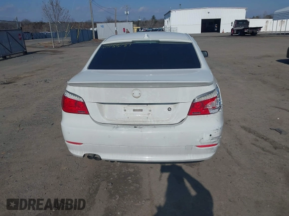 2009 BMW 5 Series 528i with VIN WBANU53559C123140, listed as a IAAI auction lot 41485181 with 247,361 mi miles and . Bid and sale history available at carsss.com. Image 16.