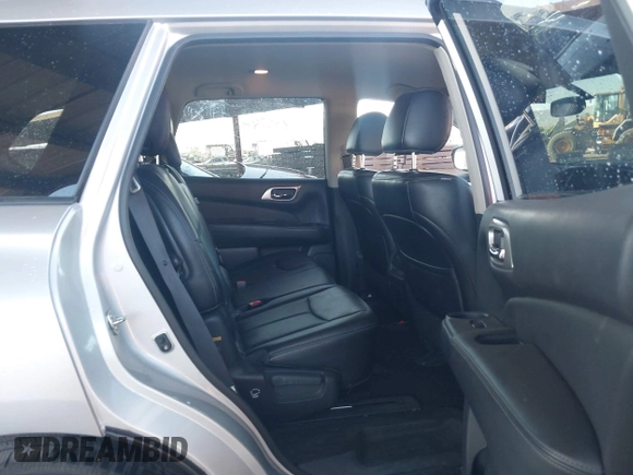 2017 Nissan Pathfinder SV z VIN 5N1DR2MM3HC696441, wystawiony jako IAAI lot #42551768 z przebiegiem 85 578 mil mil oraz . Historia ofert i sprzedaży dostępna na DreamBid. Obrazek 8.