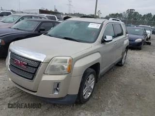2011 GMC Terrain SLT-2 with VIN 2CTALWECXB6476014, listed as a IAAI auction lot 41619296 with 218,022 mi miles and . Bid and sale history available at carsss.com. Image 2.