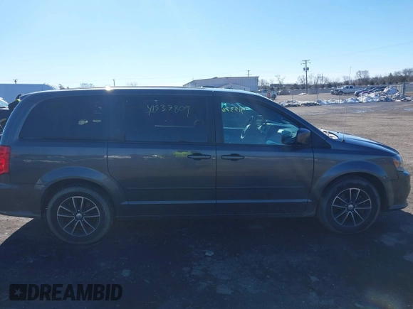 2016 Dodge Grand Caravan SE with VIN 2C4RDGBG8GR335456, listed as a IAAI auction lot 41537809 with 125,081 mi miles and . Bid and sale history available at DreamBid. Image 13.