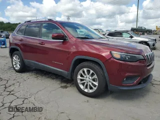 2019 Jeep Cherokee Latitude z VIN 1C4PJLCB8KD263455, wystawiony jako Copart lot #64126085 z przebiegiem 96 734 mil mil oraz Szkoda całkowita • Salvage title. Historia ofert i sprzedaży dostępna na DreamBid. Obrazek 4.