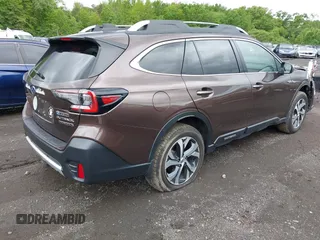 2022 Subaru Outback Touring XT with VIN 4S4BTGPD8N3104545, listed as a IAAI auction lot 42340546 with 24,930 mi miles and . Bid and sale history available at DreamBid. Image 4.