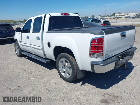 2010 GMC Sierra 1500 SLE z VIN 3GTRCVE04AG138237, wystawiony jako IAAI lot #41860472 z przebiegiem 56 831 mil mil oraz . Historia ofert i sprzedaży dostępna na DreamBid. Obrazek 3.