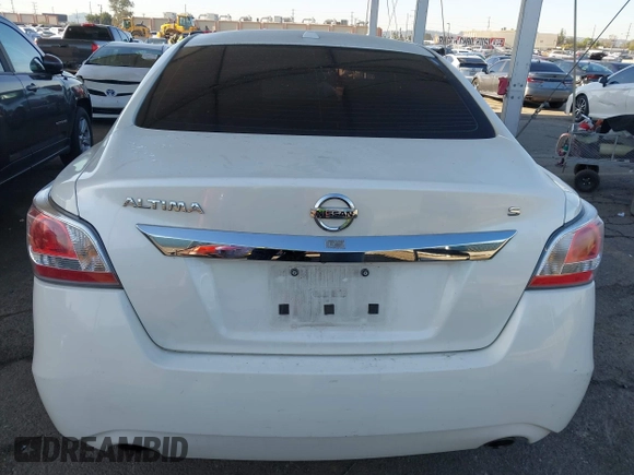 2015 Nissan Altima 2.5 S with VIN 1N4AL3AP6FC228428, listed as a IAAI auction lot 41966303 with 118,706 mi miles. Bid and sale history available at carsss.com. Image 16.
