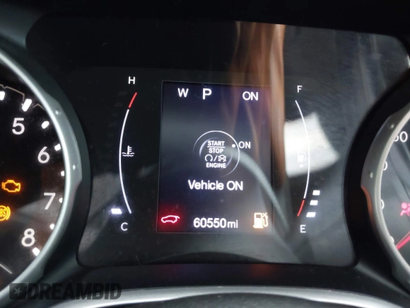 2020 Jeep Compass Latitude z VIN 3C4NJCBB9LT126299, wystawiony jako IAAI lot #42206657 z przebiegiem 60 550 mil mil oraz . Historia ofert i sprzedaży dostępna na DreamBid. Obrazek 7.